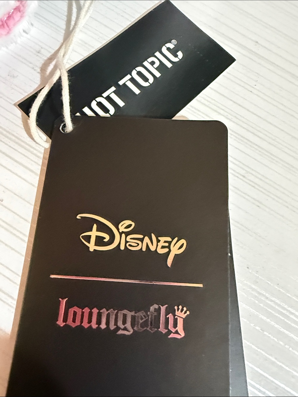 Lounge fly and Disney’s Marie furry Dome Fox body with matching wallet $70 - Picture 9 of 9